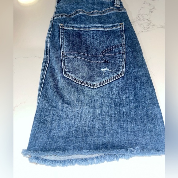 💲⭐️💲NEW! American Eagle Denim Mini Skirt (Curvy) Sz:2 - Picture 5 of 10